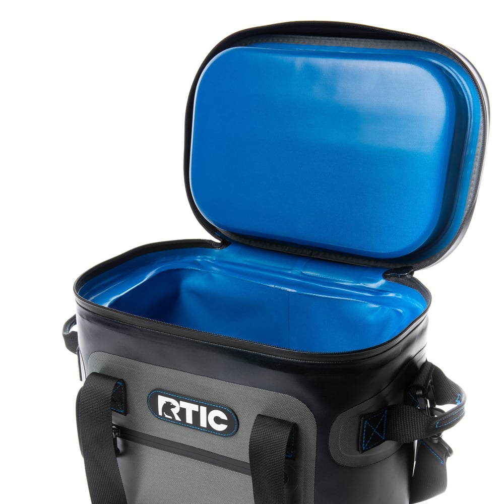 Ultra-Tough Soft Cooler Blue / Grey - Image 6