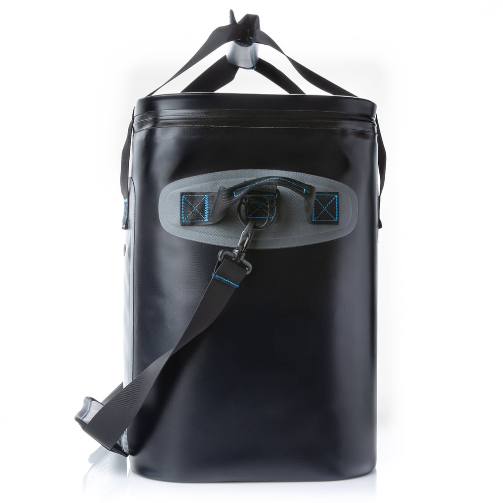 Ultra-Tough Soft Cooler Blue / Grey - Image 4