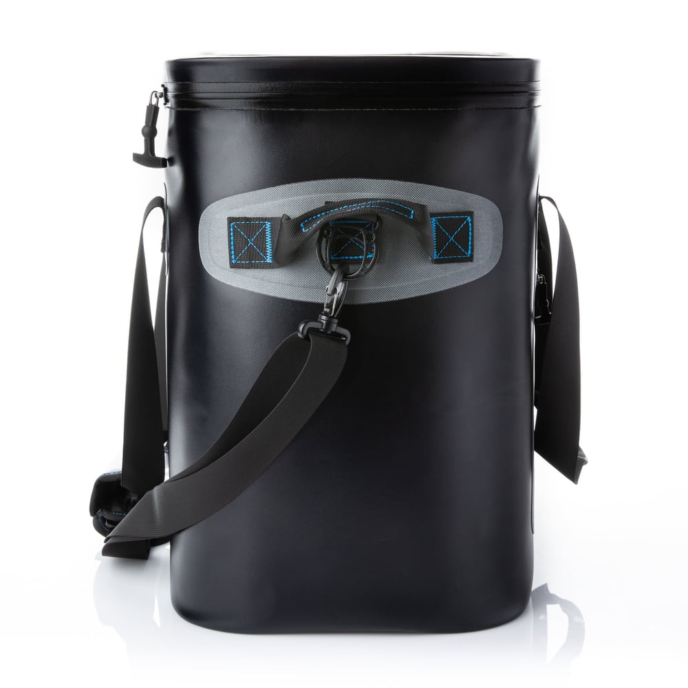 Ultra-Tough Soft Cooler Blue / Grey - Image 5